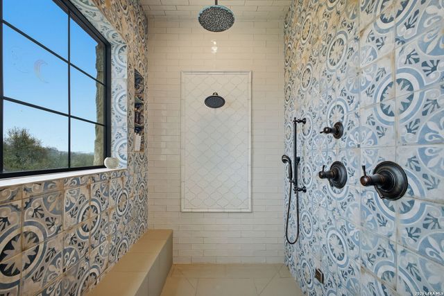 11418 Anaqua Springs, Boerne, TX 78006