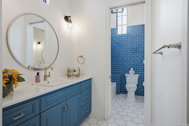 11418 Anaqua Springs, Boerne, TX 78006