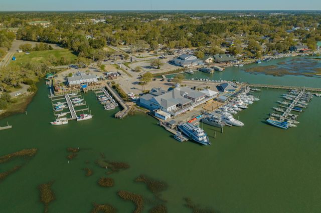 342 Misty Breeze Ln., Garden City Beach, SC 29576