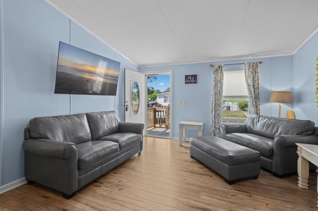 342 Misty Breeze Ln., Garden City Beach, SC 29576