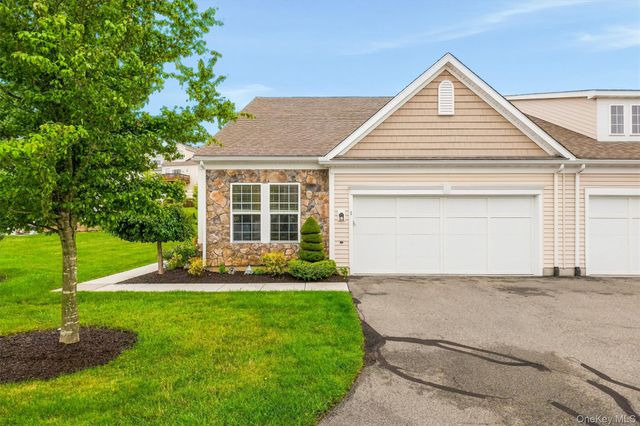 8 Atkins Court, Carmel, NY 10512