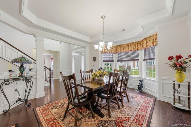 8 Atkins Court, Carmel, NY 10512