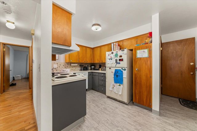 5905 N Astor St, Spokane, WA 99208
