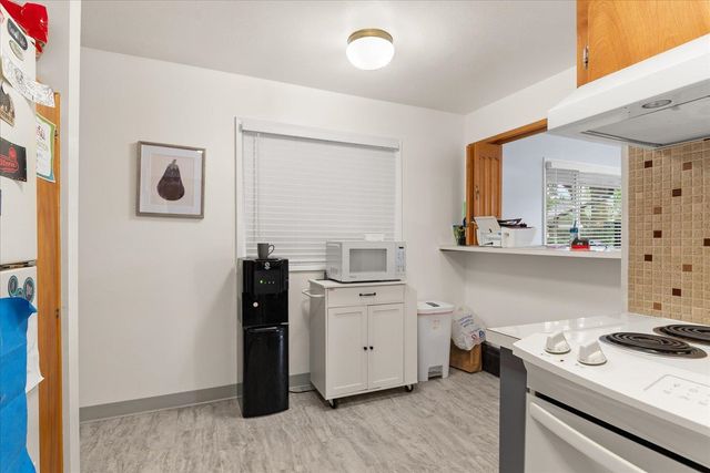 5905 N Astor St, Spokane, WA 99208