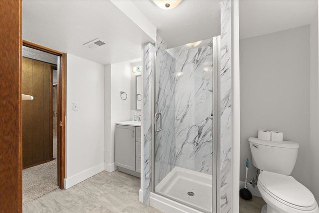 5905 N Astor St, Spokane, WA 99208