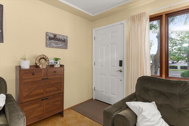 5905 N Astor St, Spokane, WA 99208