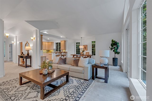 5230 W Old Stump Drive NW, Gig Harbor, WA 98332