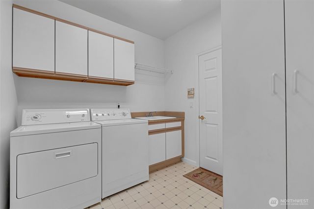 5230 W Old Stump Drive NW, Gig Harbor, WA 98332