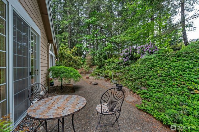 5230 W Old Stump Drive NW, Gig Harbor, WA 98332