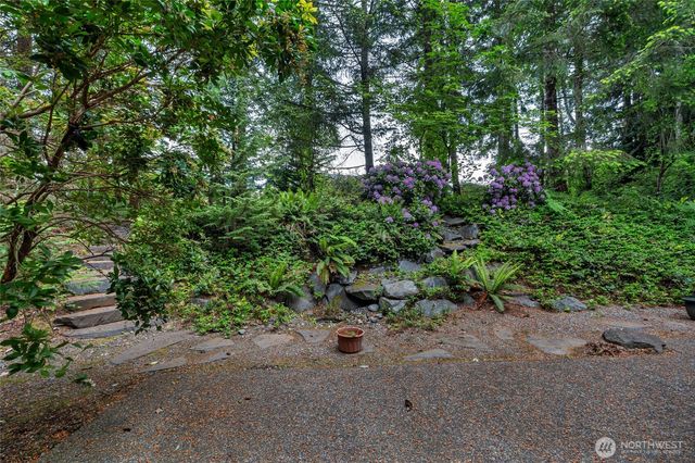 5230 W Old Stump Drive NW, Gig Harbor, WA 98332