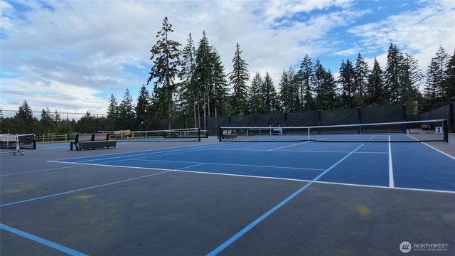 5230 W Old Stump Drive NW, Gig Harbor, WA 98332