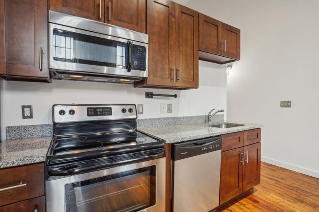 1350 Rosa L Parks Blvd Apt 338, Nashville, TN 37208