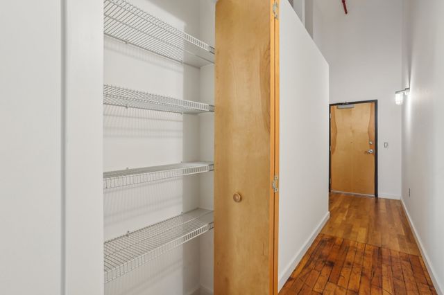 1350 Rosa L Parks Blvd Apt 338, Nashville, TN 37208