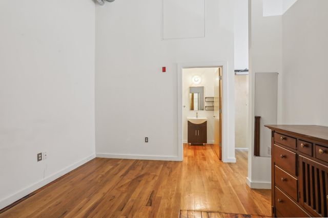 1350 Rosa L Parks Blvd Apt 338, Nashville, TN 37208