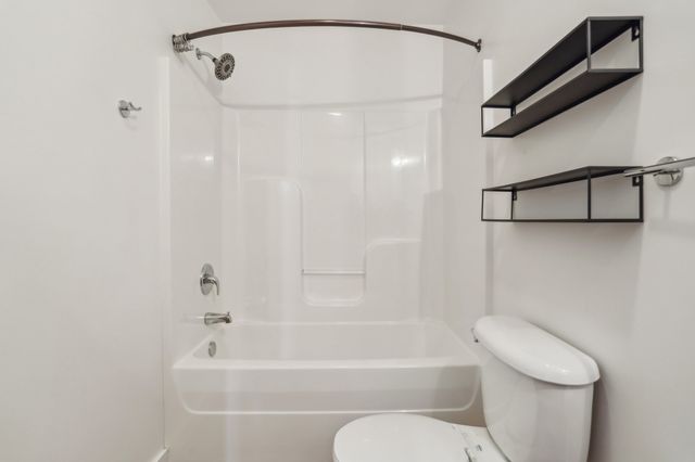 1350 Rosa L Parks Blvd Apt 338, Nashville, TN 37208