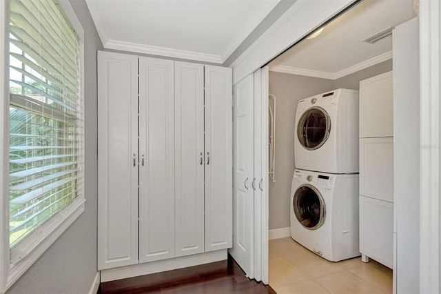 1894 LOMA LINDA STREET, Sarasota, FL 34239