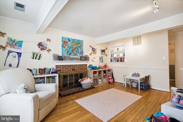 4555 LANTERN PL, Alexandria, VA 22306