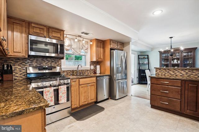 4555 LANTERN PL, Alexandria, VA 22306