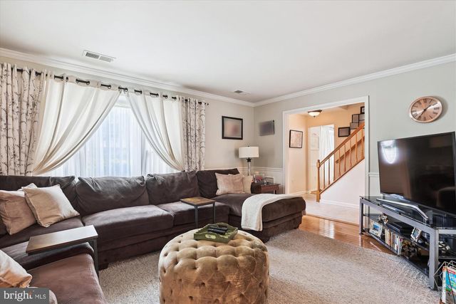 4555 LANTERN PL, Alexandria, VA 22306