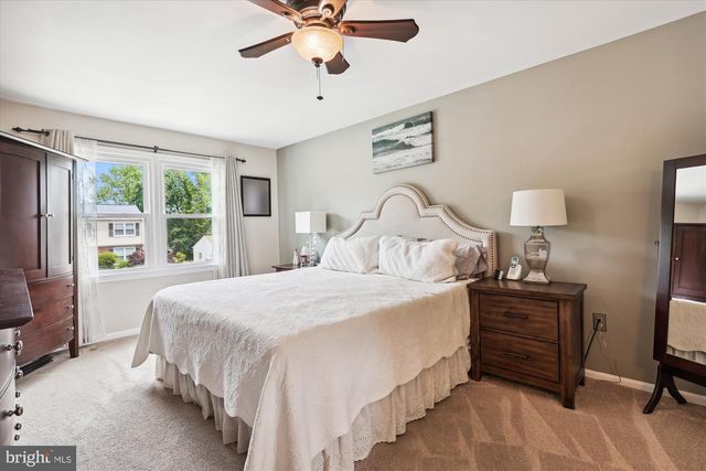 4555 LANTERN PL, Alexandria, VA 22306
