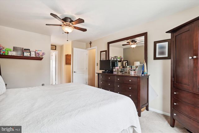 4555 LANTERN PL, Alexandria, VA 22306