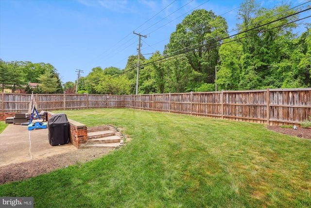 4555 LANTERN PL, Alexandria, VA 22306