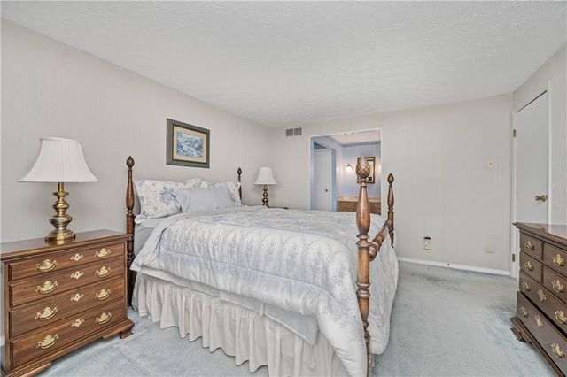 112 Red Rock Circle, Greece, NY 14626