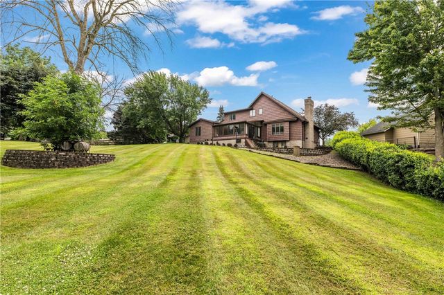 112 Red Rock Circle, Greece, NY 14626