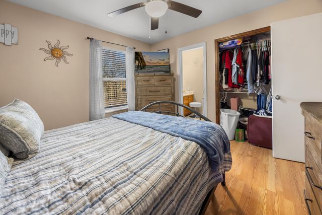 2 S Lake Avenue, Mary Esther, FL 32569