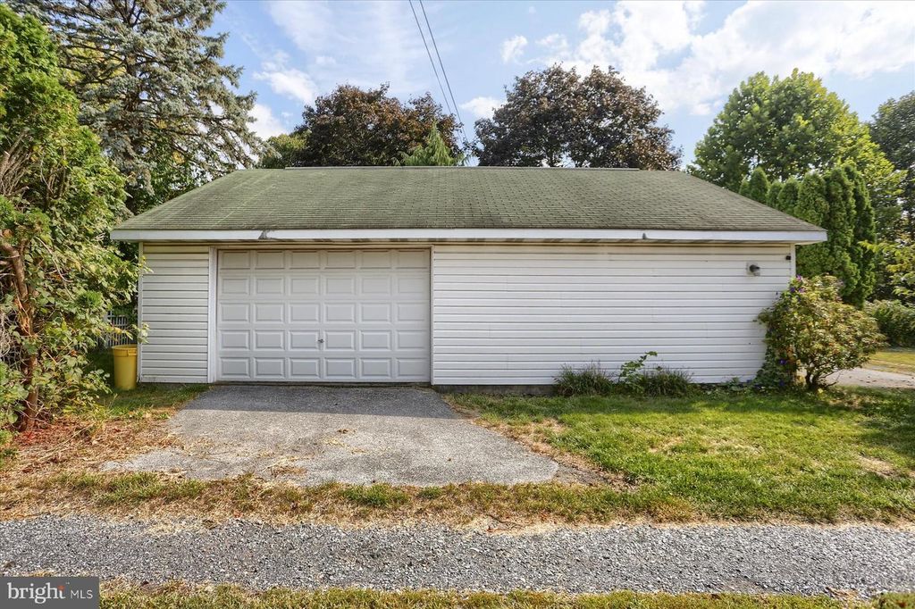 631 N LINCOLN ST, Palmyra, PA 17078