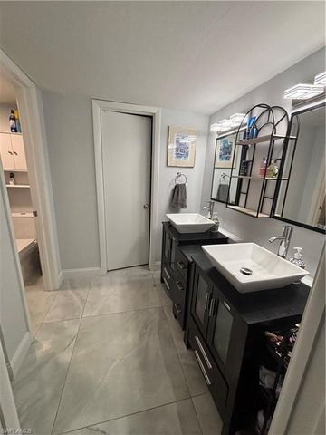 1600 Misty Pines CIR 206, Naples, FL 34105