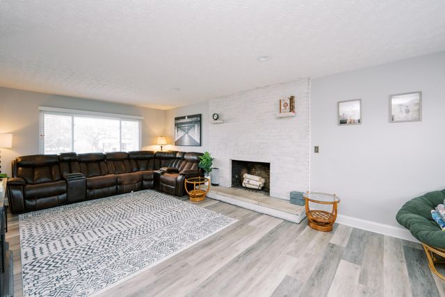 15880 Lockbourne Eastern Road, Ashville, OH 43103