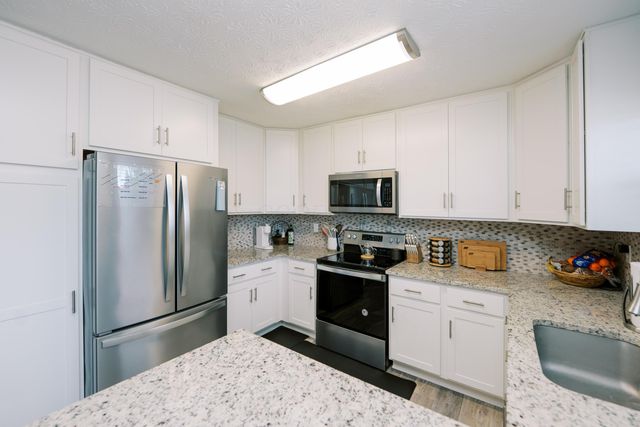 15880 Lockbourne Eastern Road, Ashville, OH 43103