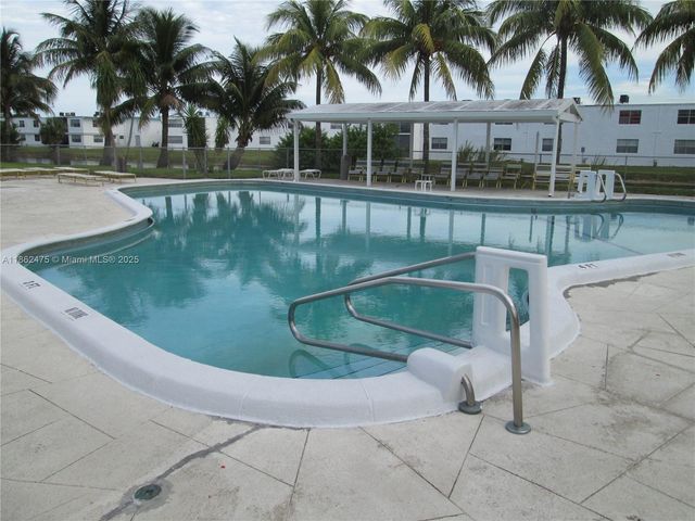 51 NE 204th St 8, Miami Gardens, FL 33179