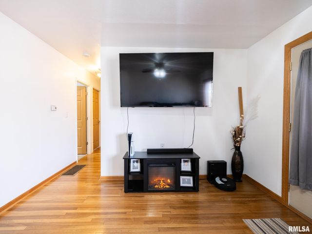 2239 LINNHILL Lane, Washington, IL 61571