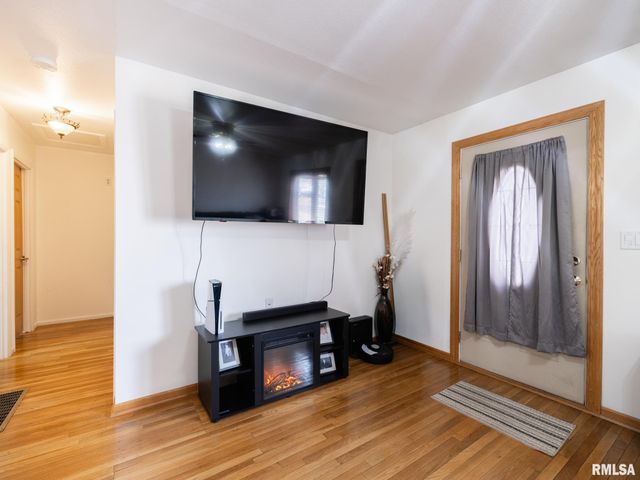 2239 LINNHILL Lane, Washington, IL 61571