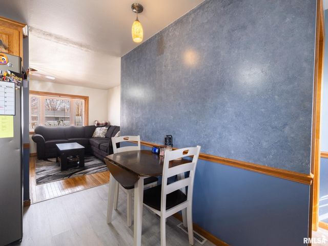 2239 LINNHILL Lane, Washington, IL 61571