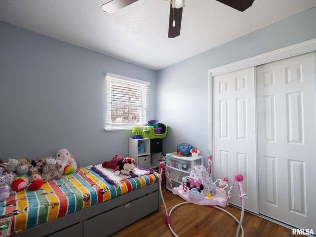 2239 LINNHILL Lane, Washington, IL 61571