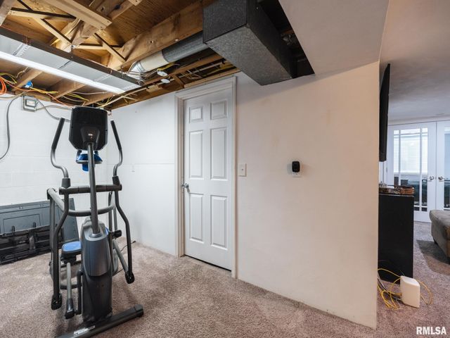 2239 LINNHILL Lane, Washington, IL 61571