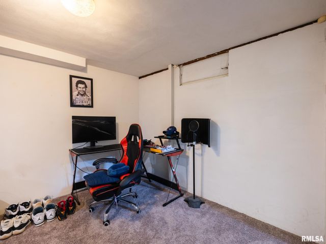 2239 LINNHILL Lane, Washington, IL 61571