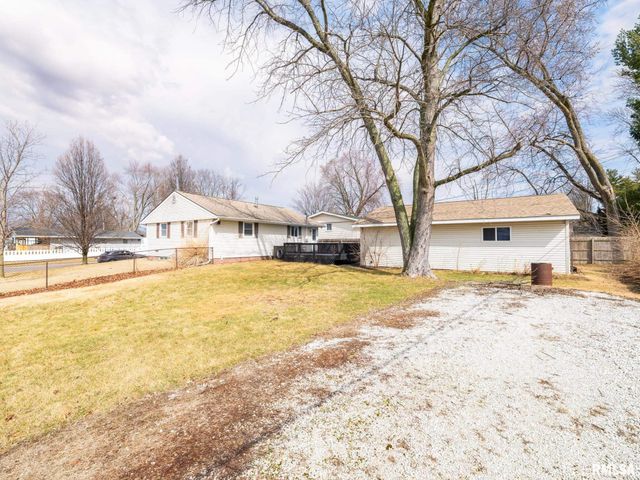 2239 LINNHILL Lane, Washington, IL 61571