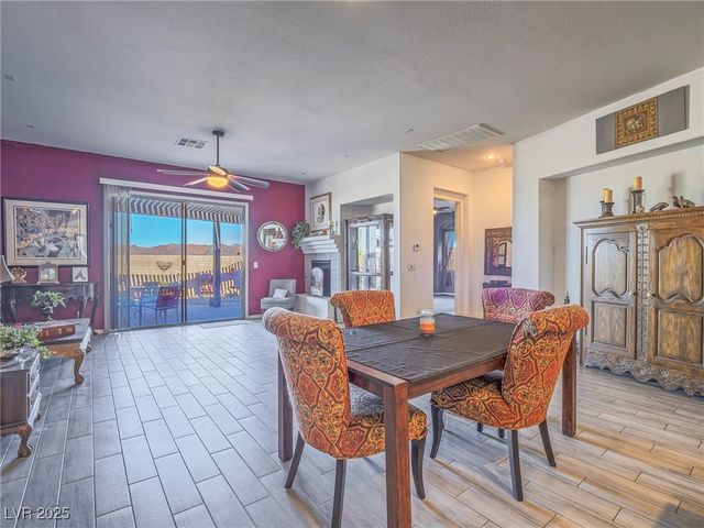 464 Via Stretto Avenue, Henderson, NV 89011