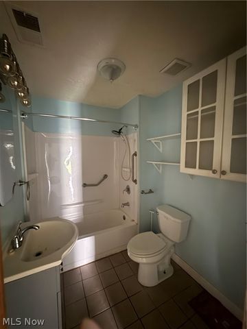 4422 11th Avenue, Parkersburg, WV 26101