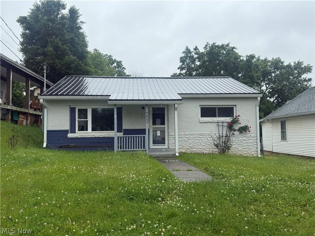 4422 11th Avenue, Parkersburg, WV 26101