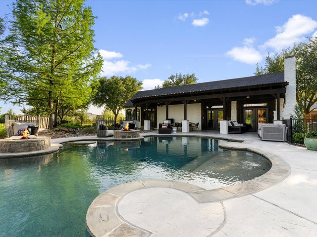 501 W Aurora Vista Trail, Aurora, TX 76078