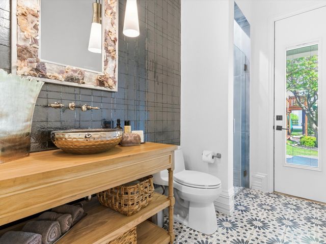 501 W Aurora Vista Trail, Aurora, TX 76078