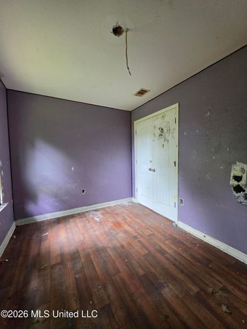 12099 Highland Avenue, Gulfport, MS 39503