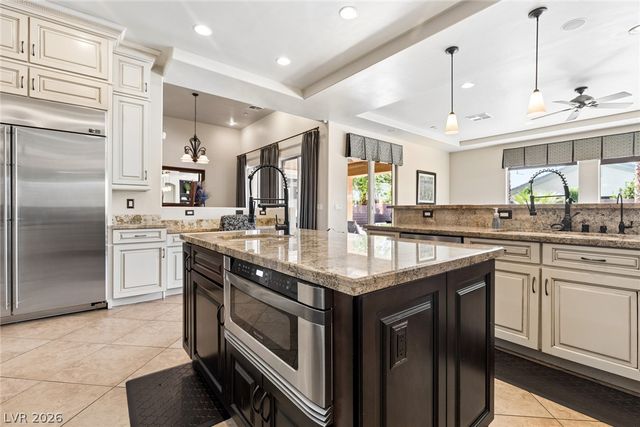 3783 Cheryl Lynne Court, Las Vegas, NV 89139