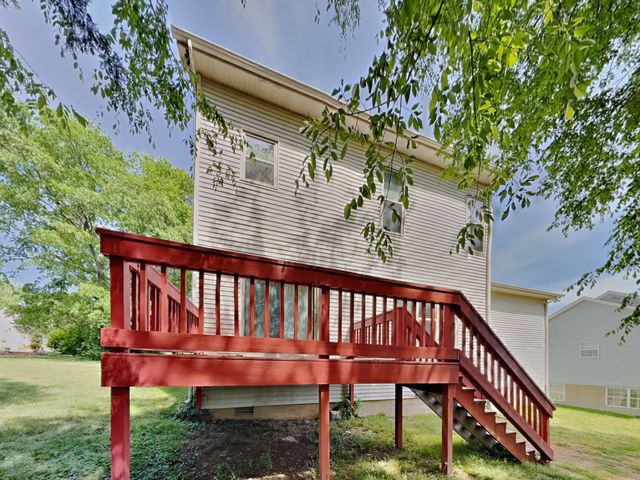 107 Charleston Ct, Hendersonville, TN 37075