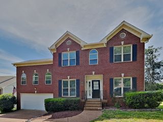 107 Charleston Ct, Hendersonville, TN 37075